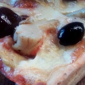 Pizza "Carciofi e Olive Taggiasche"