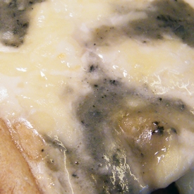 Pizza "4 Formaggi e Gorgonzola"