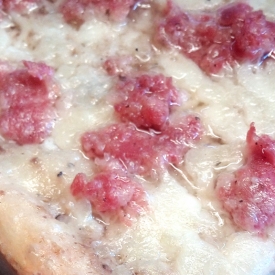 Pizza "Tartufo e Salsiccia Di Norcia"